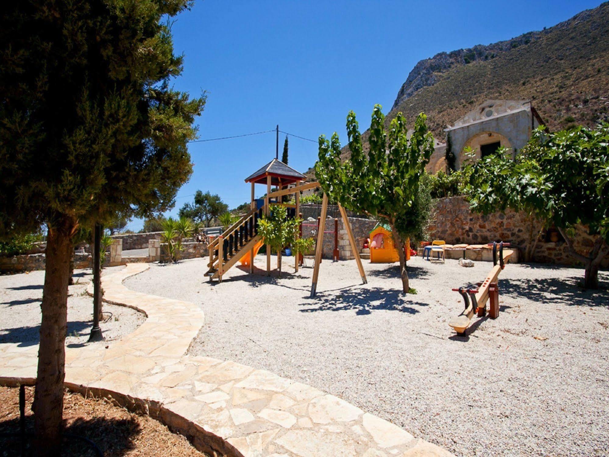 Villa Apollo - Saint George'S Retreat Village Kokkino Chorio Экстерьер фото